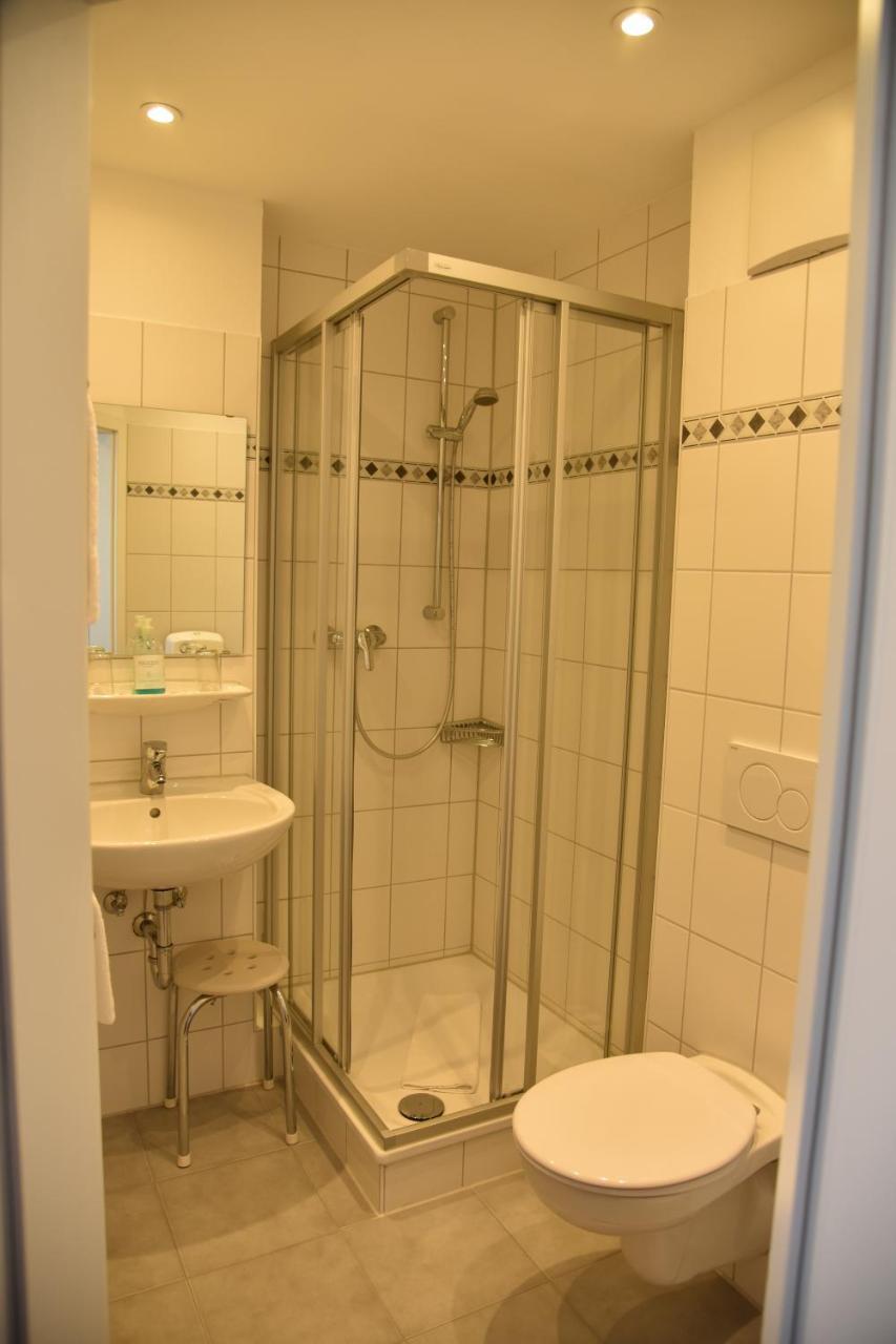 Hotel Goldener Hirsch Friedrichshafen Eksteriør bilde