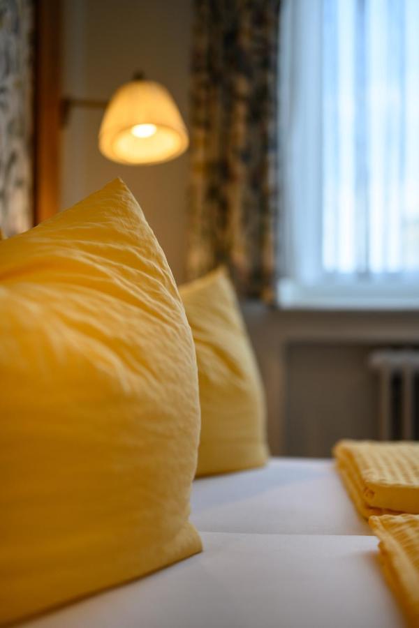 Hotel Goldener Hirsch Friedrichshafen Eksteriør bilde