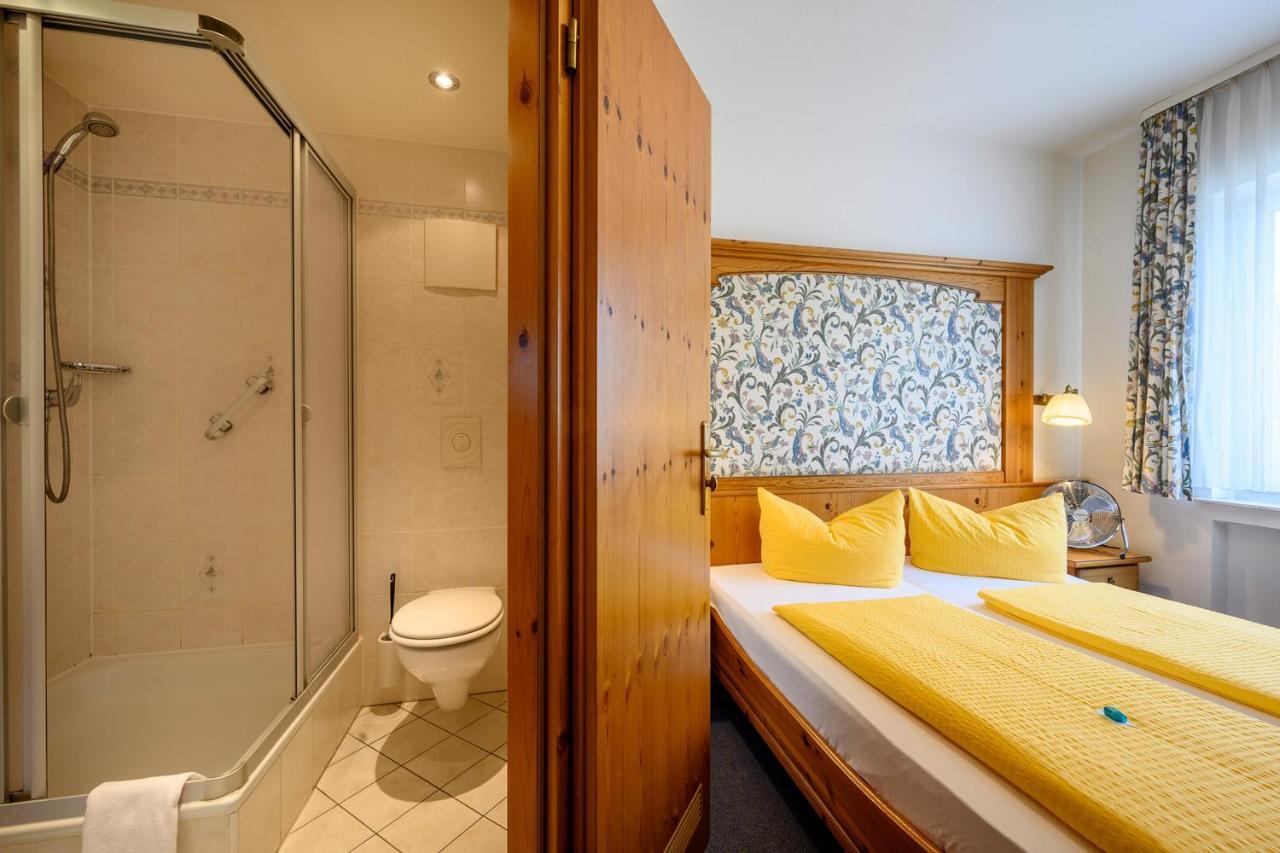 Hotel Goldener Hirsch Friedrichshafen Eksteriør bilde