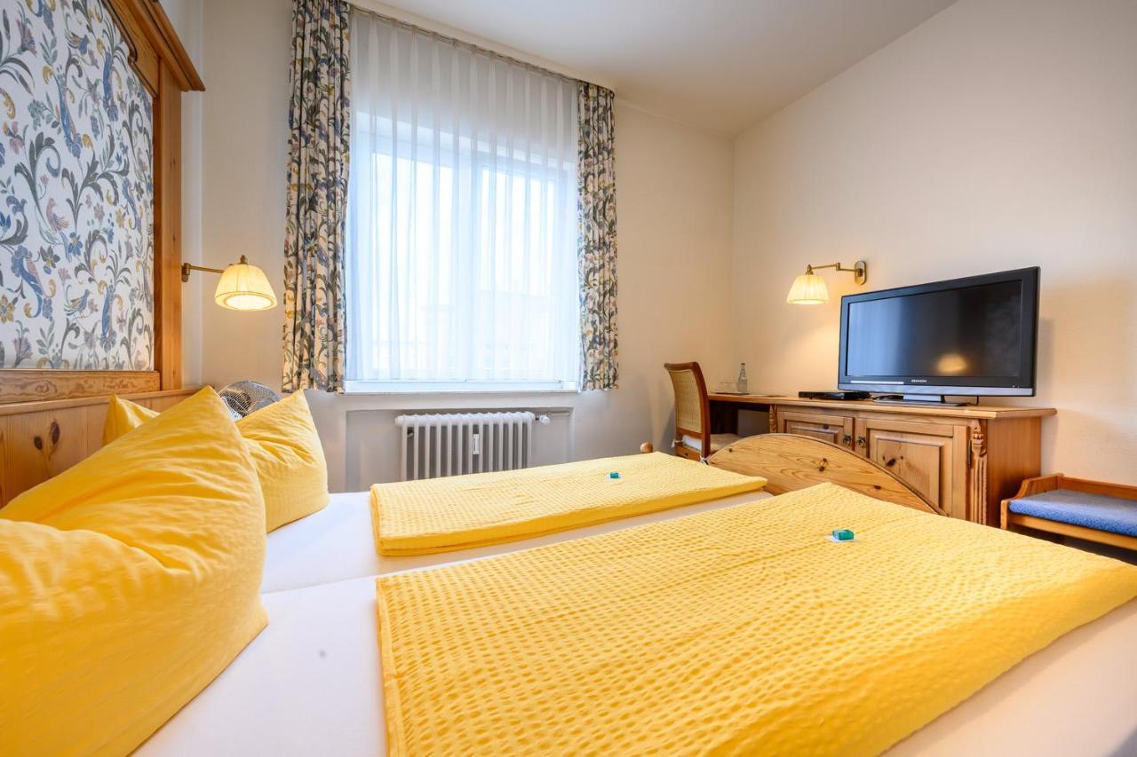 Hotel Goldener Hirsch Friedrichshafen Eksteriør bilde